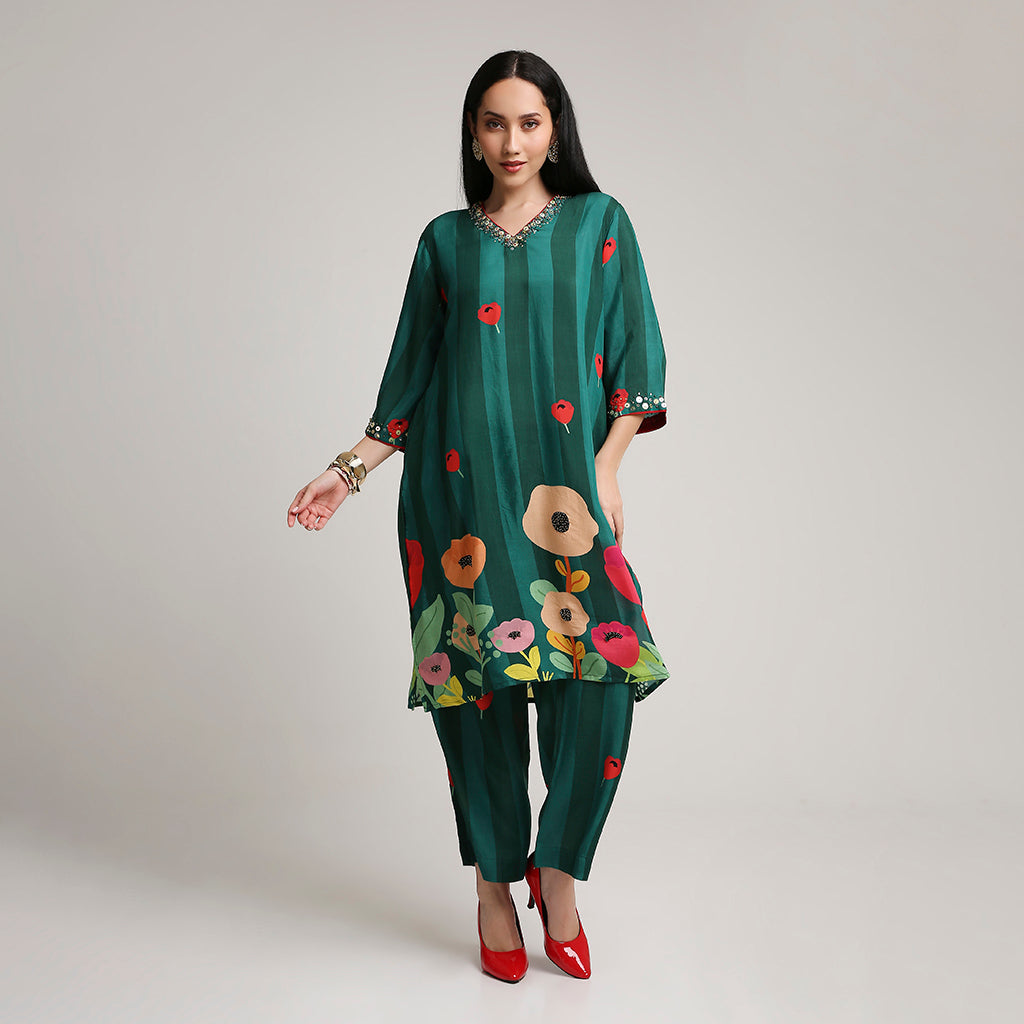 Printed Muslin Kurta Set with Sequin Highlights