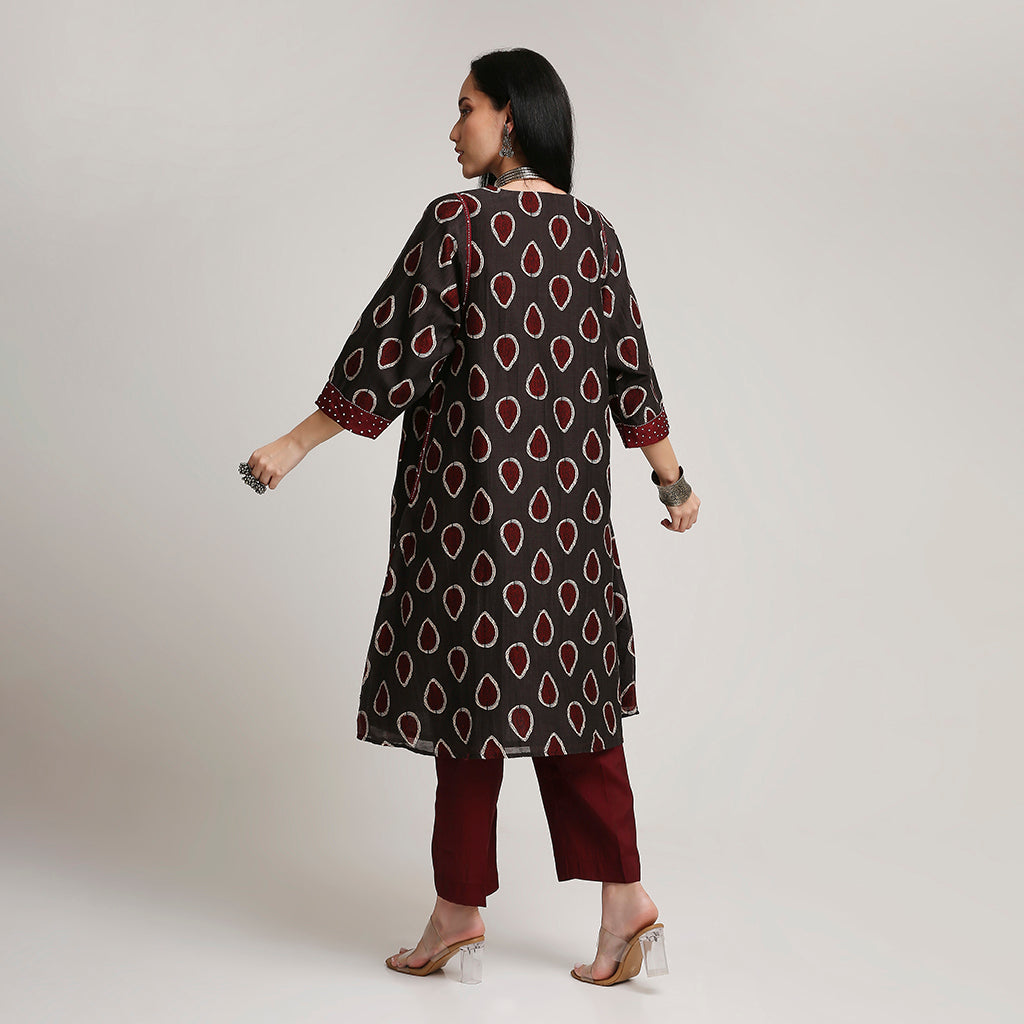 Mul Chanderi Kurta Set with Knot Work Detailing