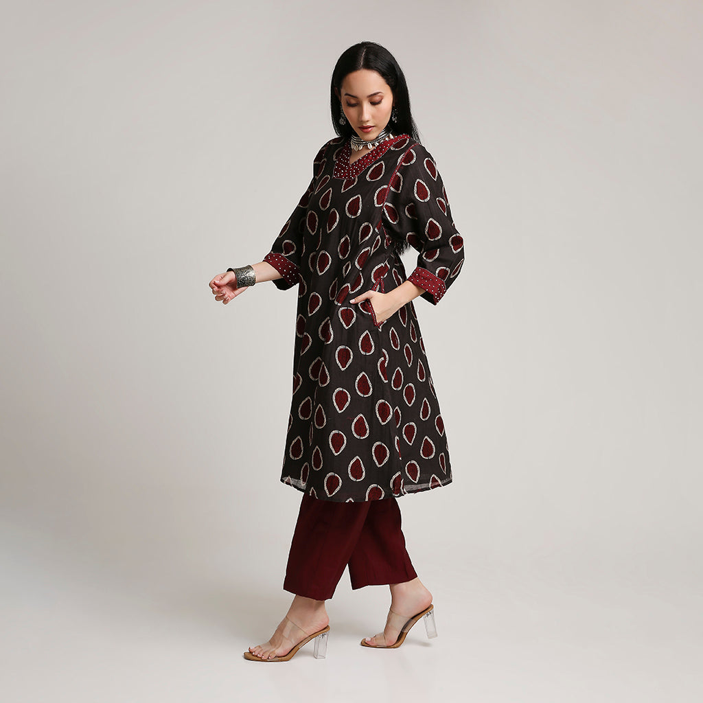 Mul Chanderi Kurta Set with Knot Work Detailing