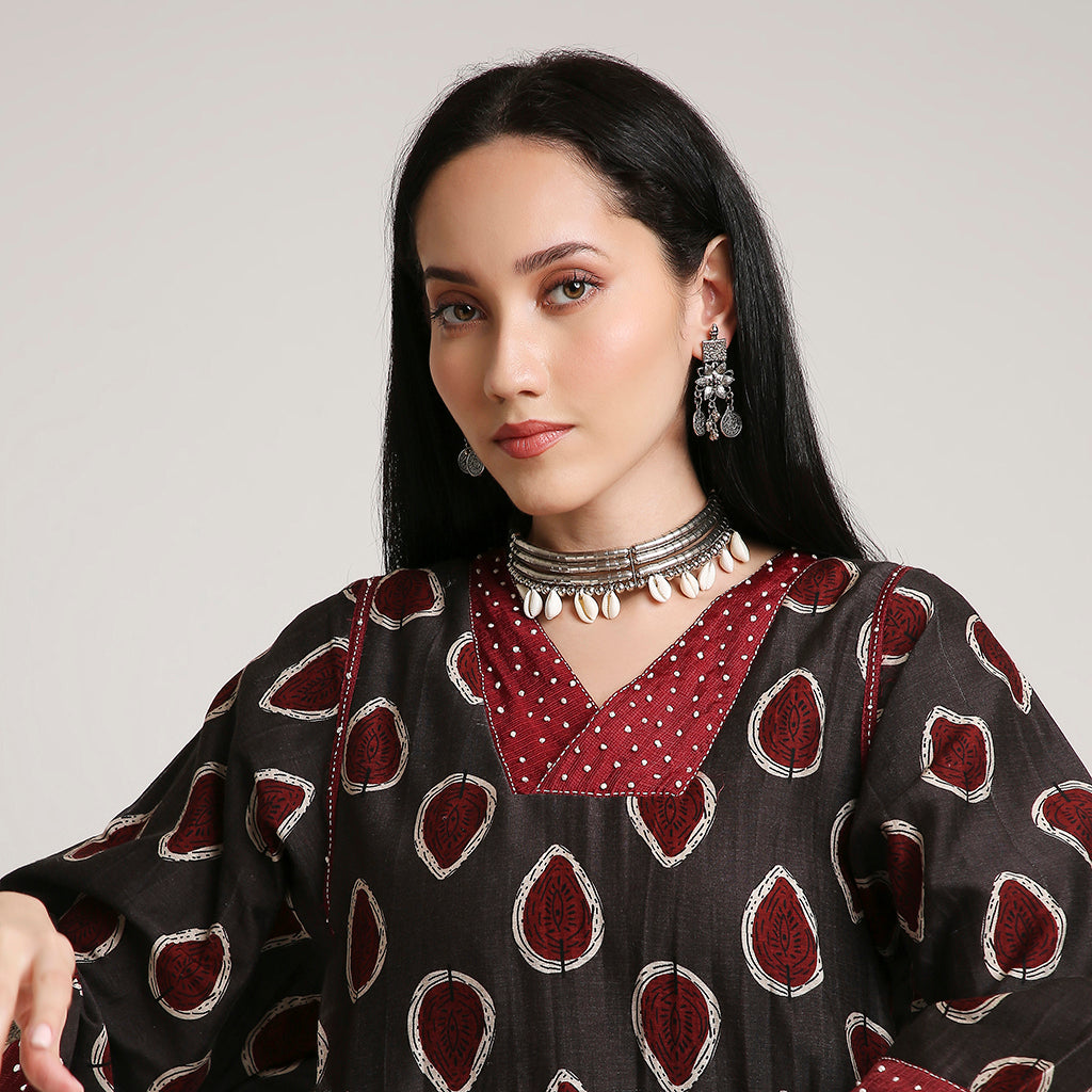 Mul Chanderi Kurta Set with Knot Work Detailing